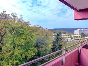 Apartment B610