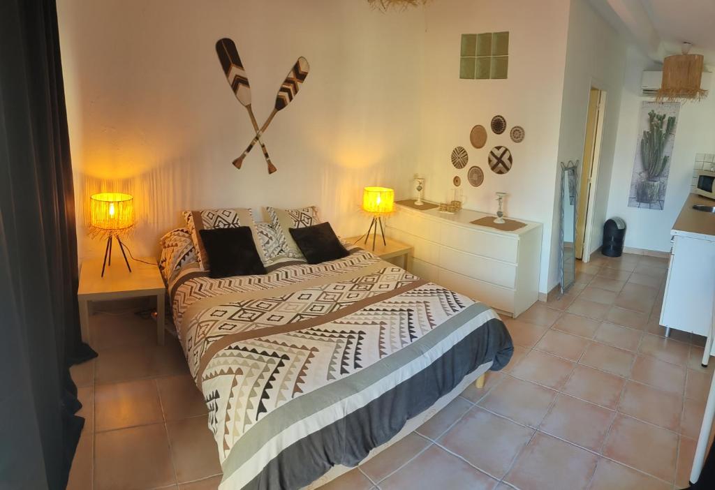 Apartment B804
