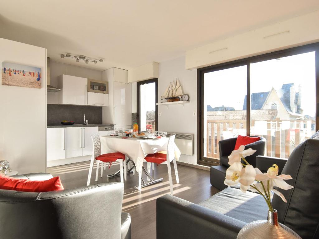 Apartment Baccara , 14800 Deauville