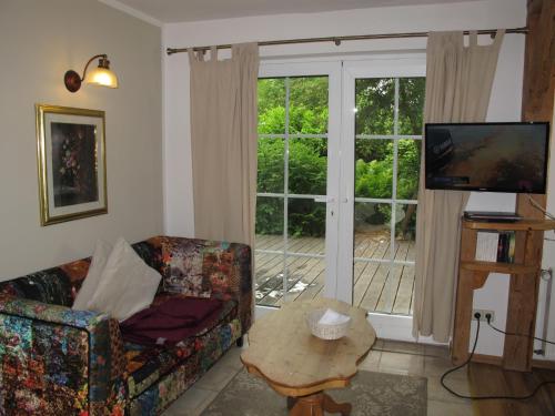 Apartment Bela 2