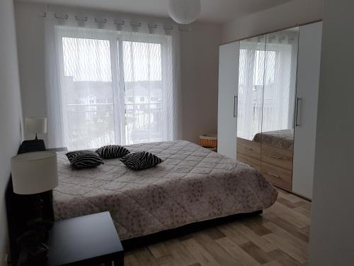 Apartment by Janzen