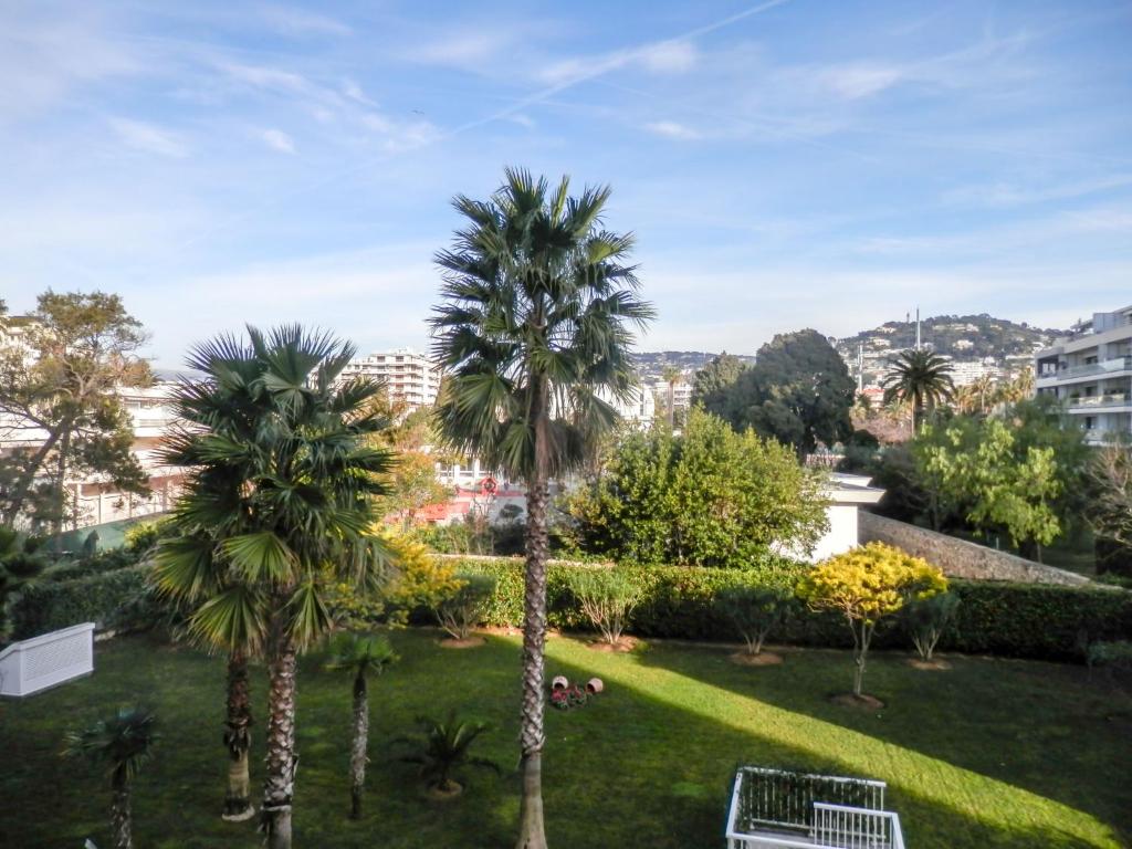 Apartment Casta Diva-1 , 6400 Cannes