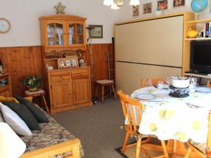 Apartment Castel des Roches-6