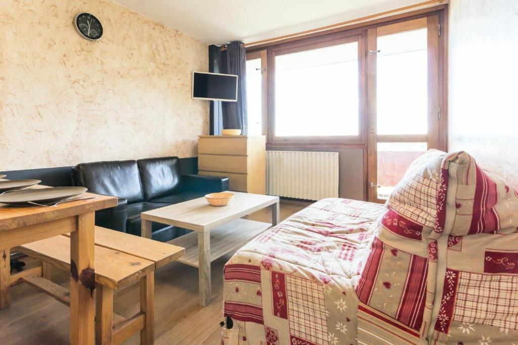 Apartment Champraz-7
