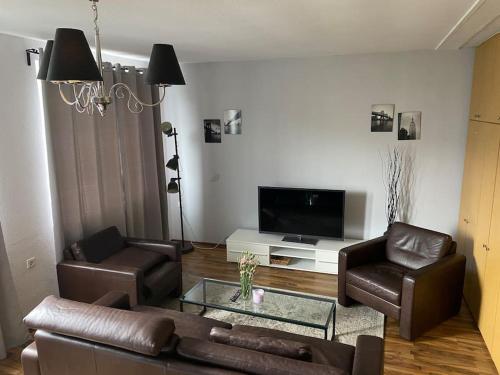 Apartment City Süd- 5 Zimmer_15 Personen _ Komplett_eingerichtet