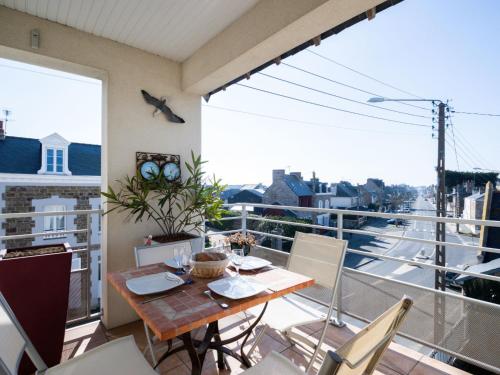 Apartment Clos Schuman