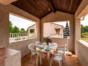 Apartment Dami II - MNI213