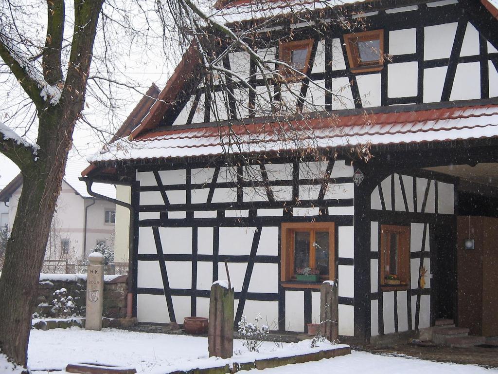 Appartement Apartment Dieboldshof-2  77743 Neuried
