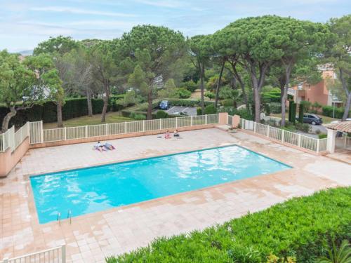 Apartment Domaine Les Grand Pins