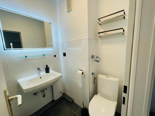Apartment Eerste Reeg für 2-4 Personen mit Pool