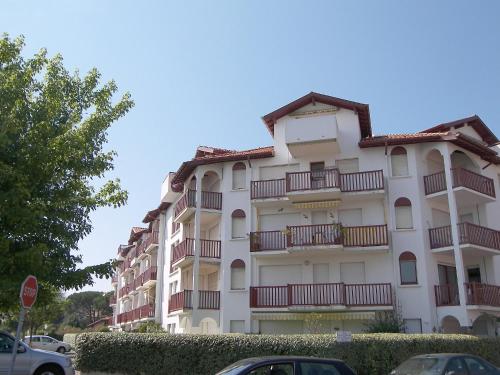 Apartment Ene Guticia