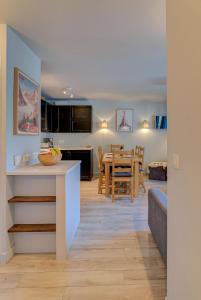 Apartment Fermes du Montenvers B2- Alpes Travel - Central Chamonix (sleeps 4-5)