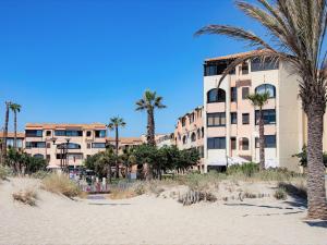 Apartment Front de Mer-21