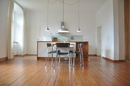 Apartment für 4 Personen im Schloss Neuhausen