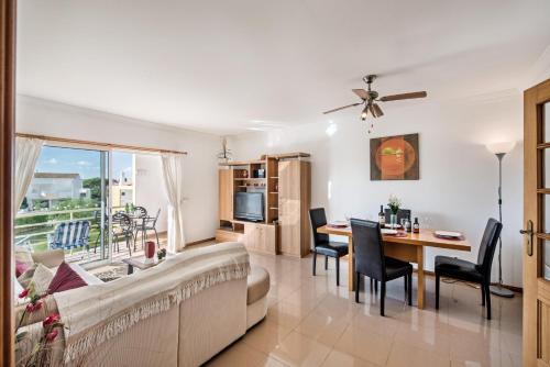 Apartment Galé Garden 1A