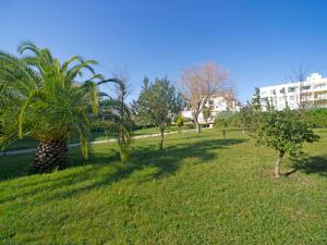 Apartment Garden Place