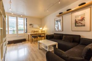 Apartment Gentianes 1