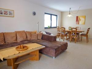 Apartment Hallenbadweg