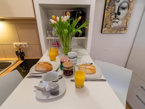 Apartment Hentes-1