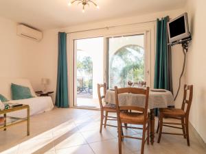 Appartement Apartment Hibiscus  83820 Rayol-Canadel-sur-Mer Provence-Alpes-Côte d\'Azur