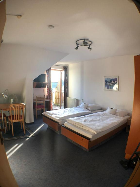 Apartment Hotel Seebach 2 Hauptstraße 3. Etage, 91091 Großenseebach