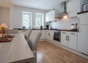 Apartment - Im Hohlen Seifen 10-R