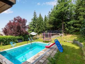 Apartment in Dresden with terrace and pool in the garden