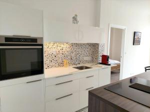 Apartment in excellent location, direct access to the beach, Plonévez-Porzay