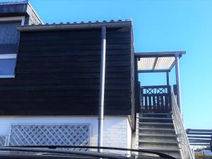 Apartment in Hamb hrennear near residential town of Celle
