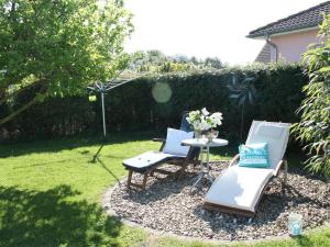 Apartment in Pepelow with Roofed Terrace, Garden, Barbecue