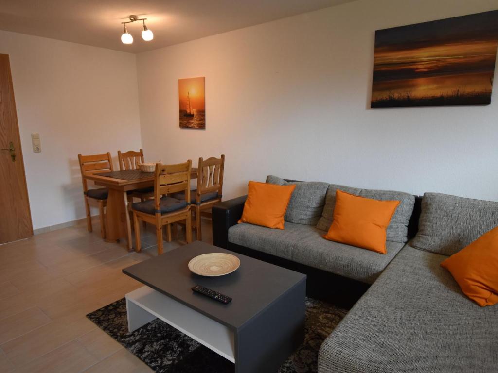 Apartment in Robertsdorf with Garden, Terrace, Barbecue , 23974 Blowatz