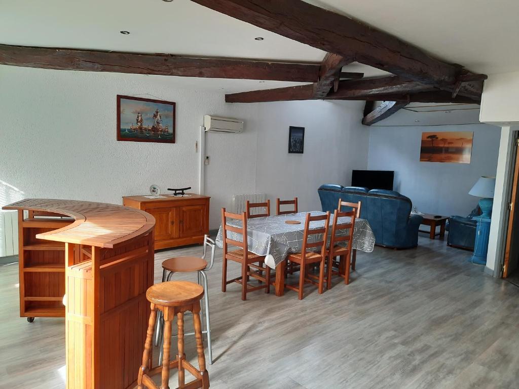 Apartment in Schwerin with a shared wellness