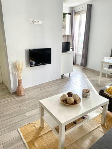 Apartment in the heart of Chinatown, Paris