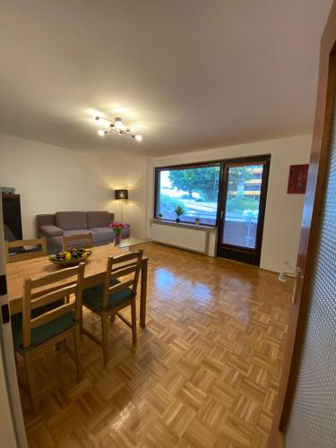 Apartment in Uninähe