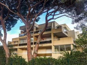 Appartement Apartment Jardin de la Fontaine-2  83240 Cavalaire-sur-Mer Provence-Alpes-Côte d\'Azur