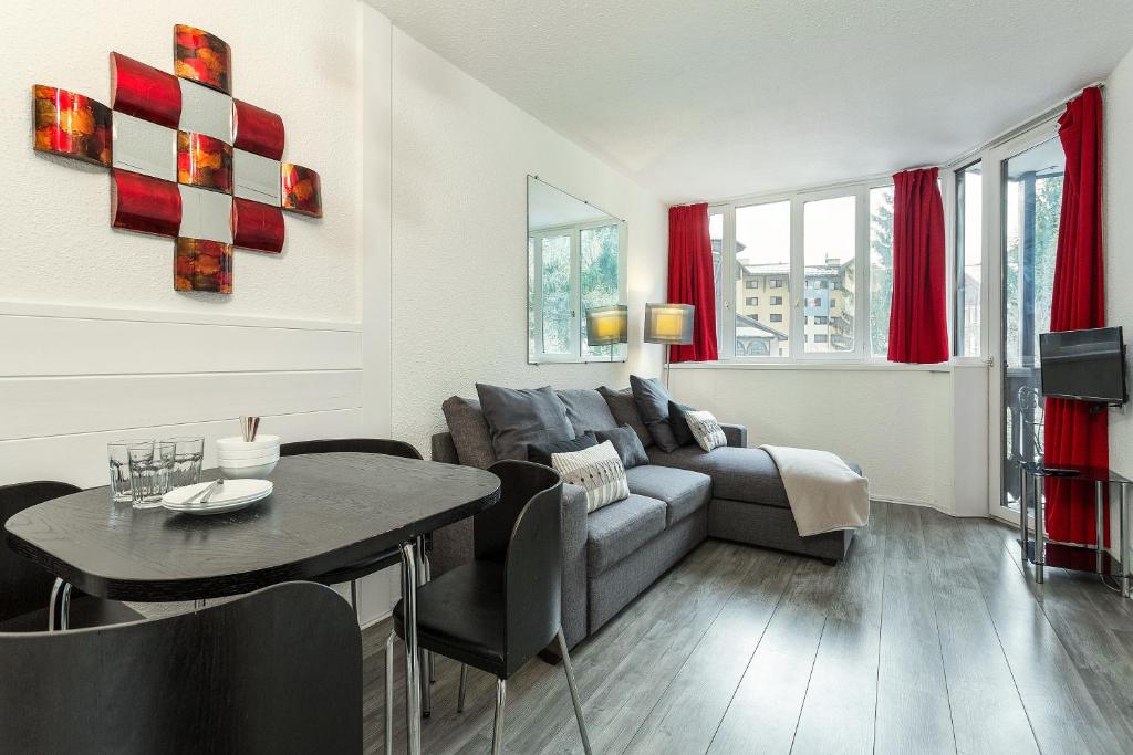 Appartement Apartment Jonquille 2C 70 allee des grands mulets 74400 Chamonix-Mont-Blanc