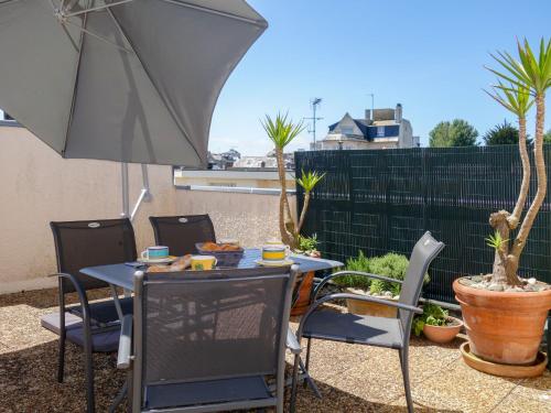 Apartment Ker Enclos-1