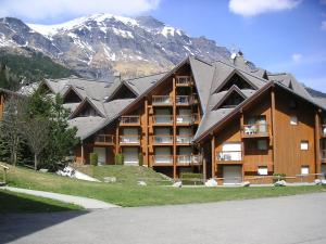 Apartment L'Enclave I et J-7