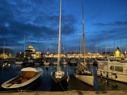 Apartment- La Rochelle historic city centre