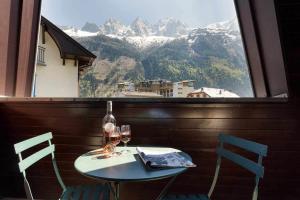 Appartement Apartment Lachenal - Alpes Travel - Alpes Travel - Central Chamonix - sleeps 4 Avenue du Savoy 74400 Chamonix-Mont-Blanc Rhône-Alpes