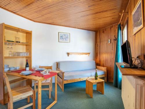Apartment Le 2100 A et B-1