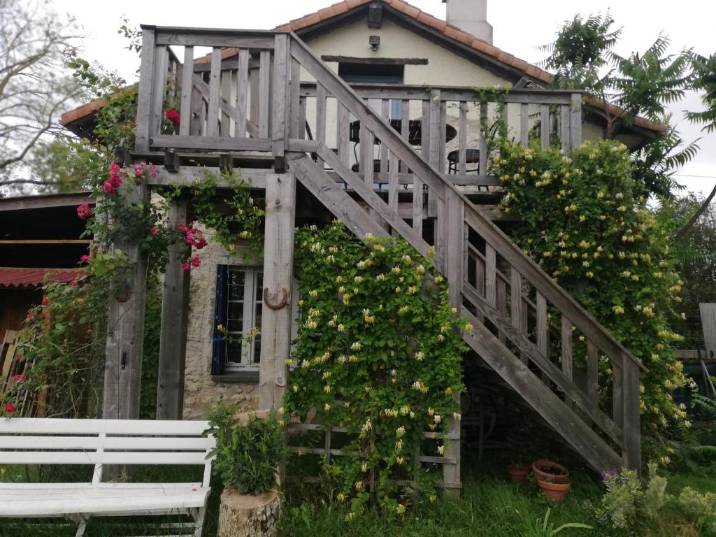 Apartment Le Buguet Le buguet, Route de Riberac, 24410 Saint-Antoine-Cumond