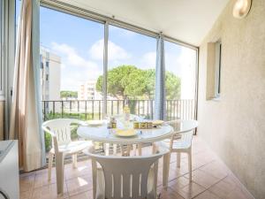 Apartment Le Floride-1