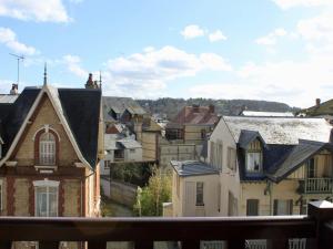 Apartment Le Hoc
