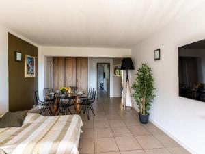Apartment Le Miramar