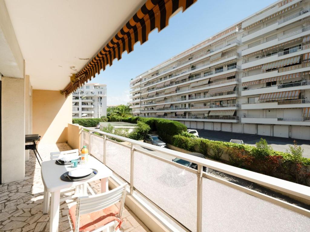 Appartement Apartment Le Morélia  06150 Cannes