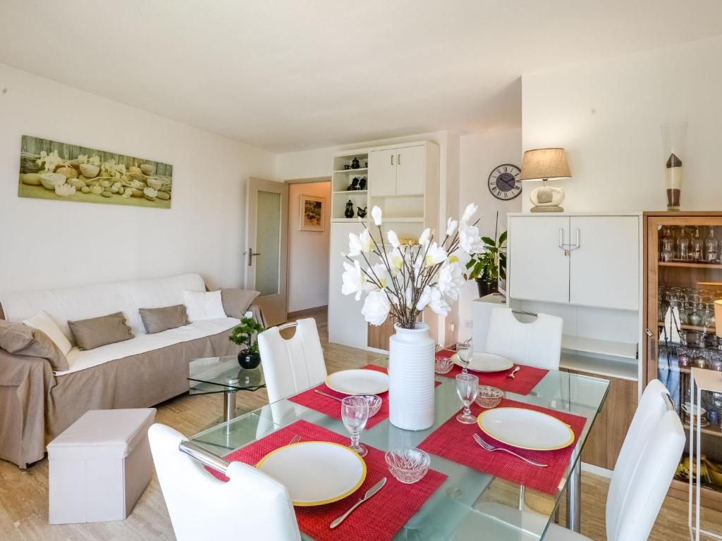 Appartement Apartment Le Poséidon  06800 Cagnes-sur-Mer