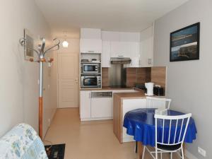 Appartement Apartment Le Vieux Port  35260 Cancale Bretagne