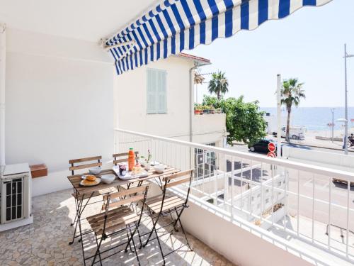 Apartment LES 3 CAPS