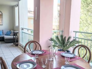 Appartement Apartment Les Calanques du Parc-2  83370 Saint-Aygulf Provence-Alpes-Côte d\'Azur